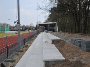tribune-bouw-talud-elementen-brakkestein